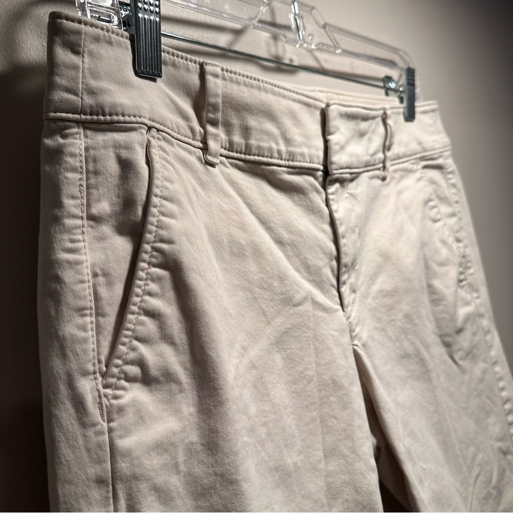 LOFT Soft Bermudas in Cream Cotton Size 6, VGUC - Picture 6 of 16
